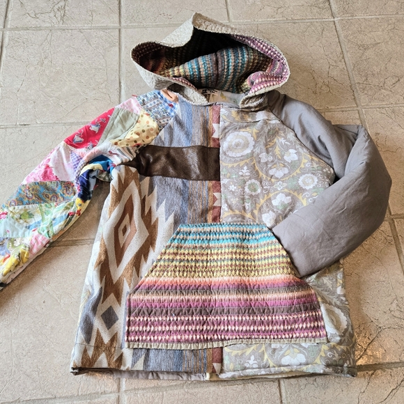 Upcycled Quilt Hoodie M Handmade Hidden Pocket Dont Throw It Out - Picture 3 of 7